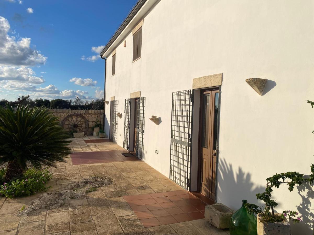 Agriturismo Masseria Saittole Carpignano Salentino Exterior foto